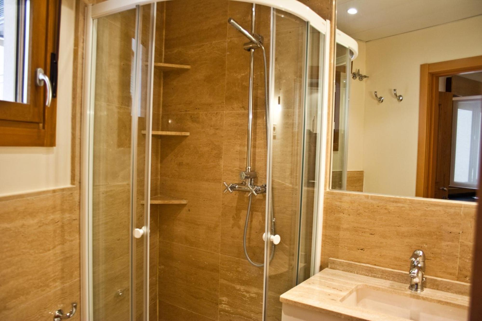 Appartement In Chamberi Madrid
